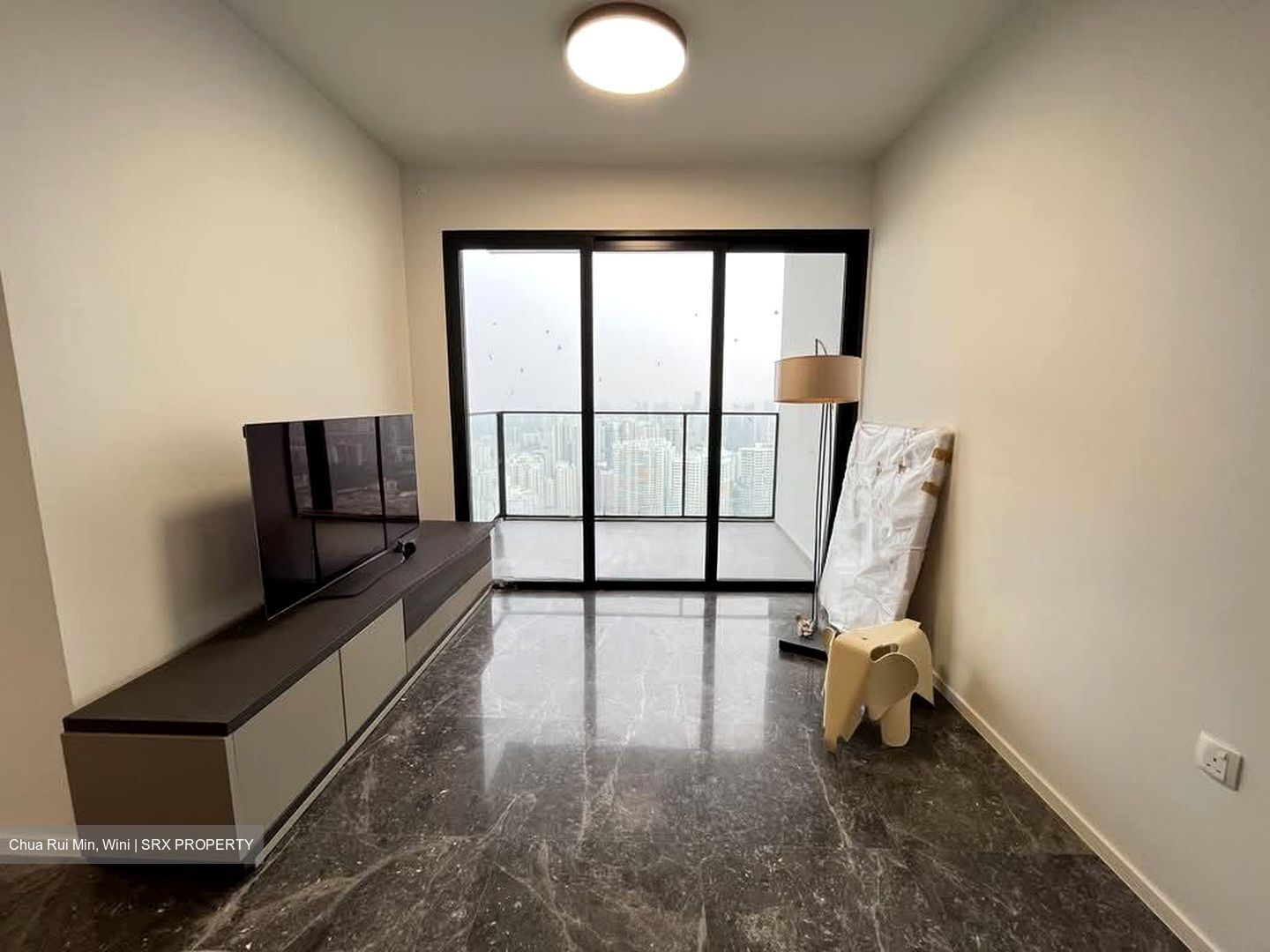 Avenue South Residence (D3), Apartment #566121141